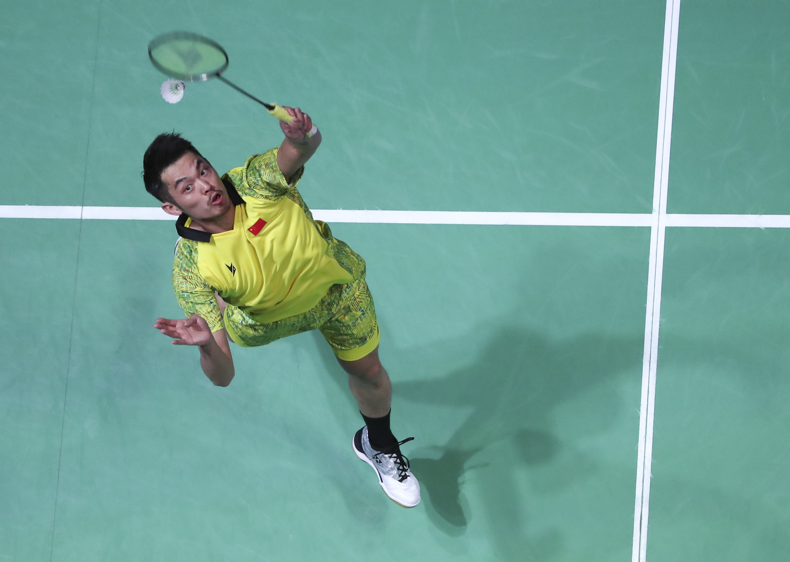 日本羽毛球队绝杀韩国羽毛球队，林丹统治全场