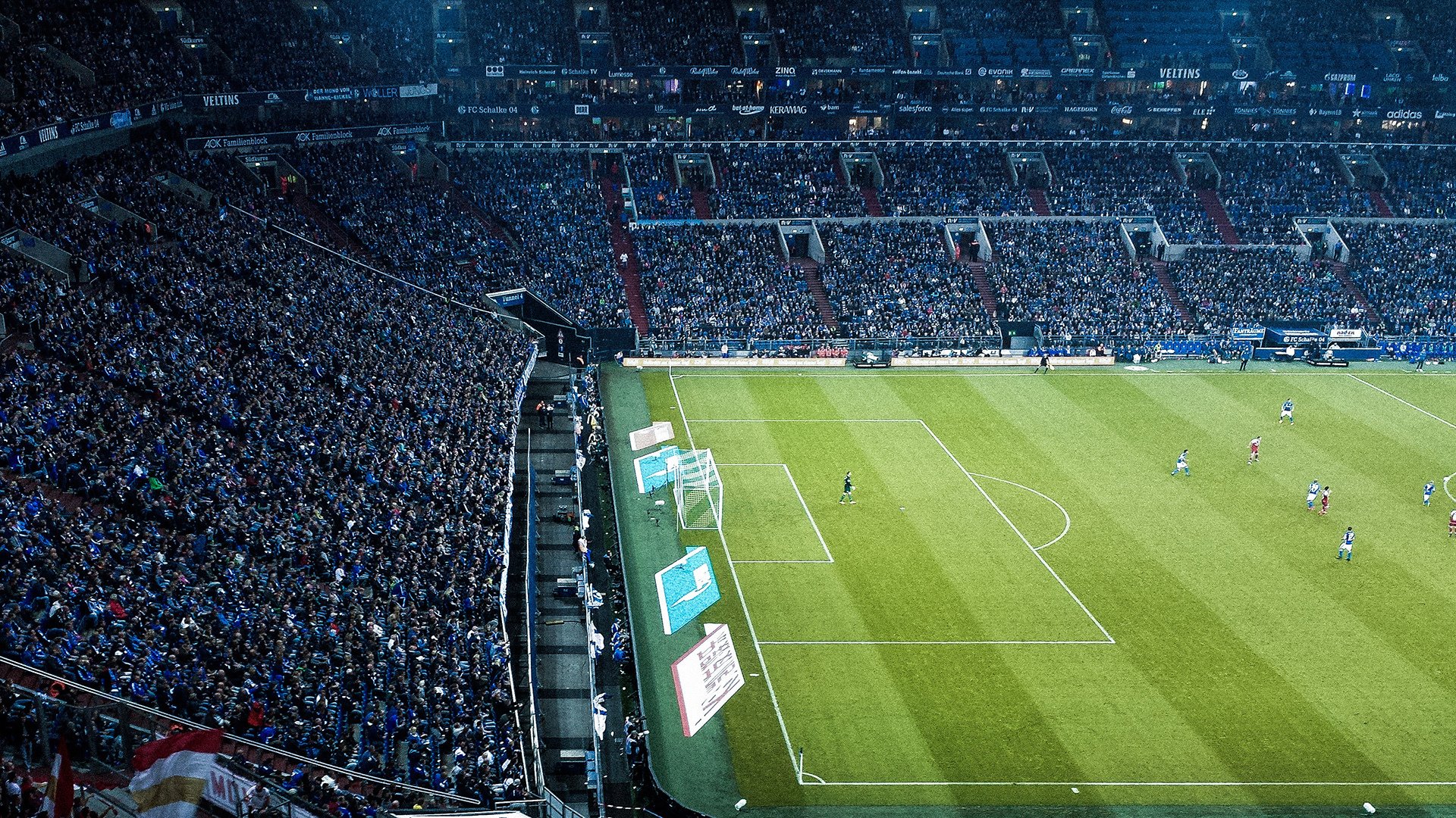 巴尔韦德一剑封喉！AC米兰摧枯拉朽横扫雷恩，欧战血脉再度觉醒