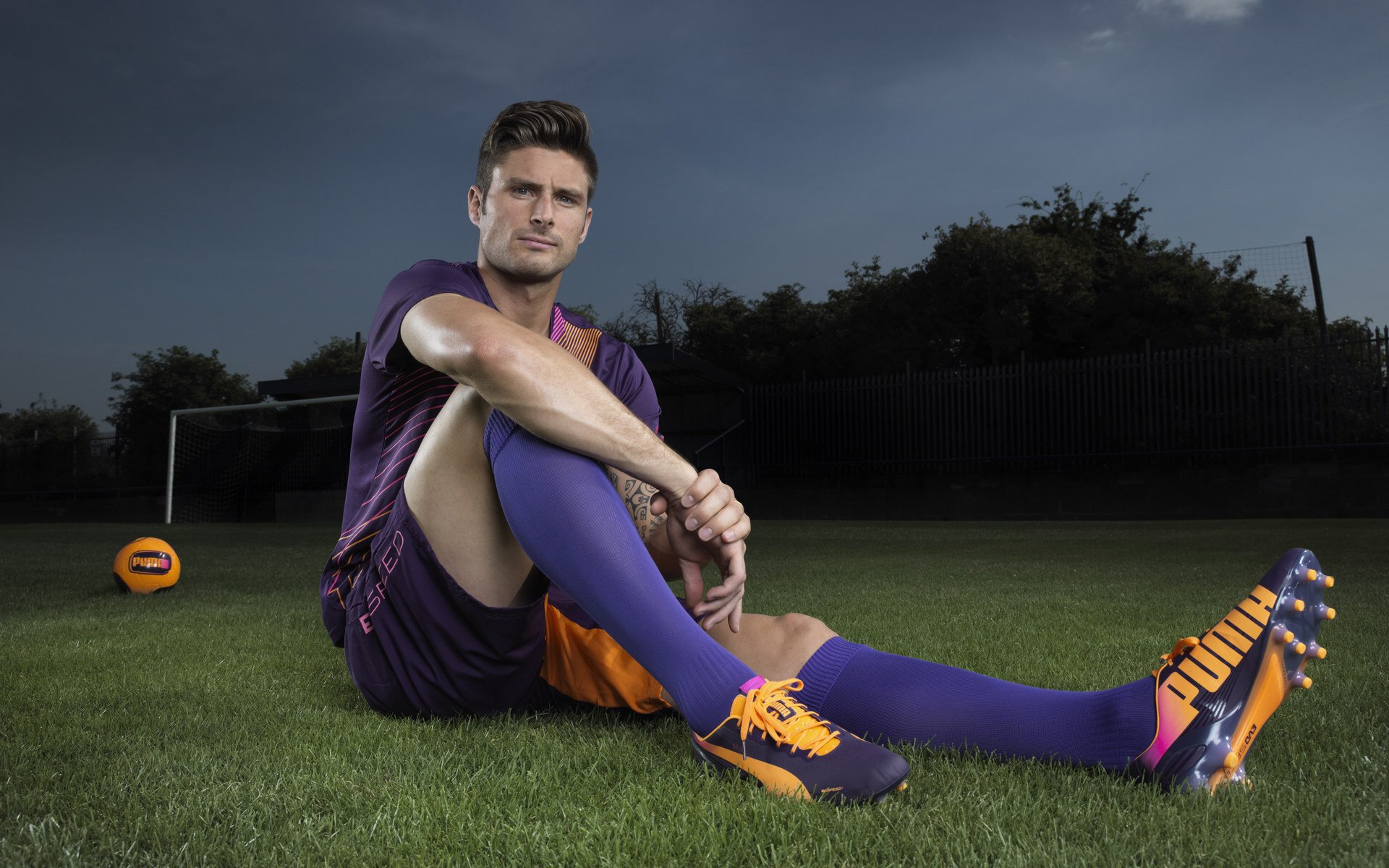 球场炼金术士,当凯塞多用一粒任意球将秘鲁从悬崖边拽回