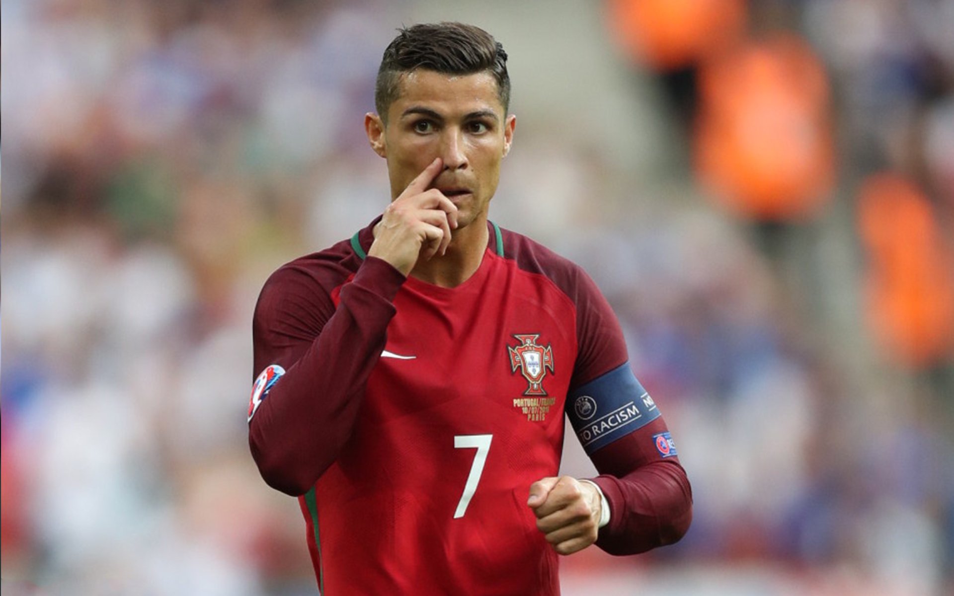 哈利伯顿关键时刻力挽狂澜，辽宁队强势冲垮老鹰迎关键胜利